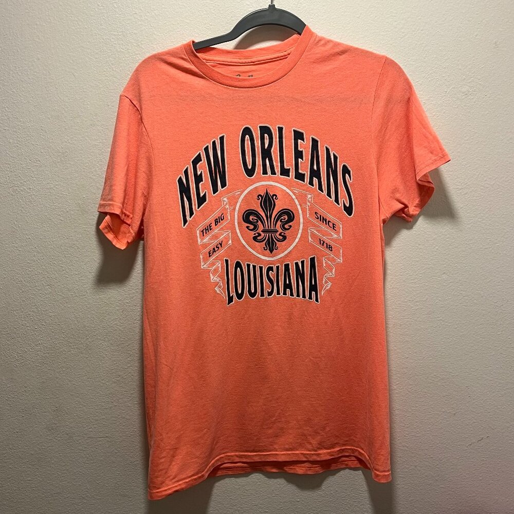 Stellar Women's New Orleans Louisiana Bright Orange T-shirt Size Medium